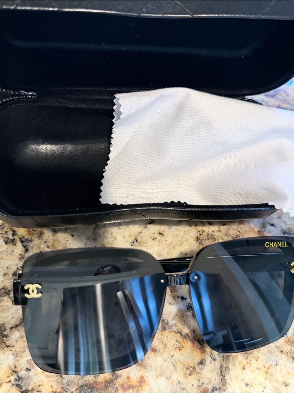 Chanel Black Sunglasses with Gold CC Logo case and cloth